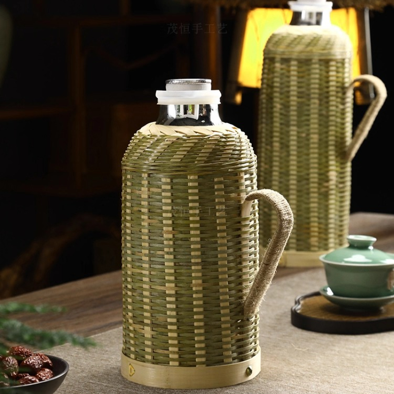 Handwoven Bamboo Thermos with  - Wine Stopper Vacuum recension och pris